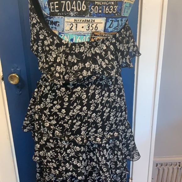 Express Off Shoulder Print Dress Small - Picture 4 of 7